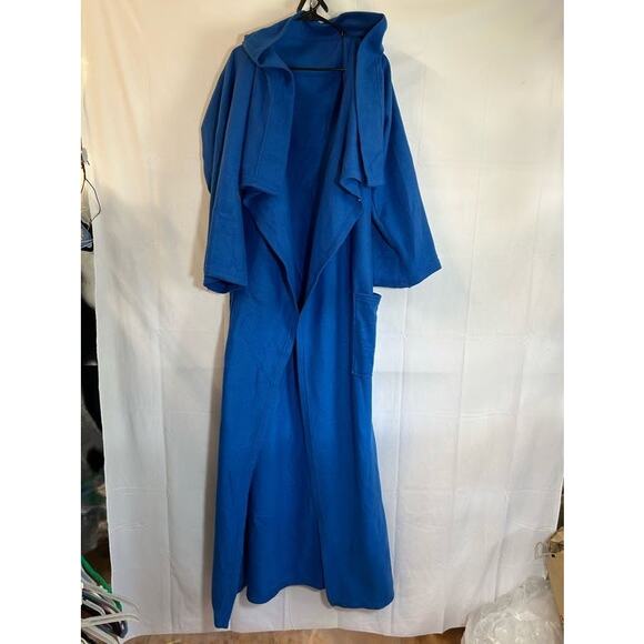 Snuggie Blue Blanket With Sleeves As Seen On TV Blue UniSex - Picture 2 of 2